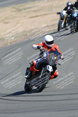 media/Feb-05-2023-Classic Track Day (Sun) [[c35aca4a42]]/Group 2/session 1 turn 9/